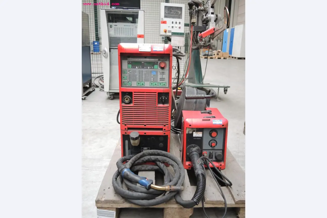 sheetmetal and metalworking machines <br><font size="2">In collaboration with Hilco Industrial Acquisitions bv<br></font>-2