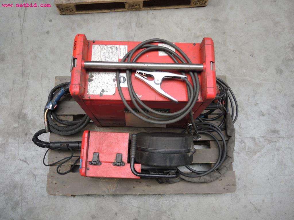 Chapas metálicas e máquinas para trabalhar metais<br><font size="2">Em colaboração com a Hilco Industrial Acquisitions bv</font>-4