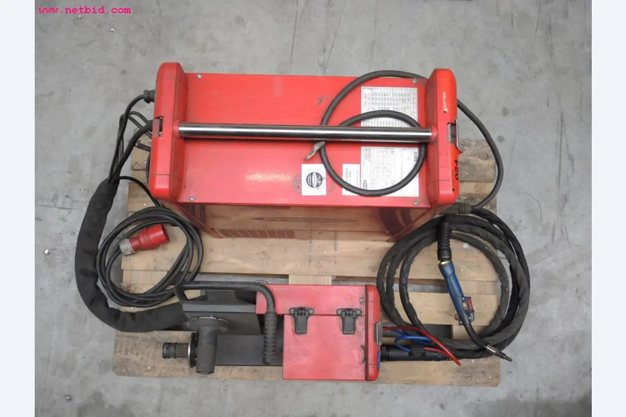 Plaat- en metaalbewerkingsmachines<br><font size="2">In samenwerking met Hilco Industrial Acquisitions bv</font>-4