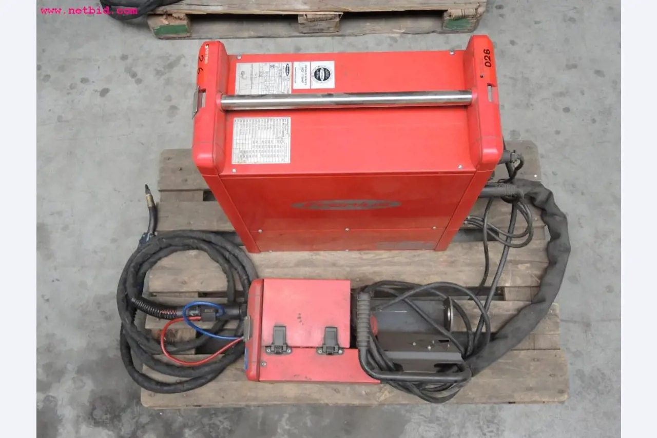 Machines pour le travail de la tôle et des métaux<br><font size="2">En collaboration avec Hilco Industrial Acquisitions bv</font>.-4