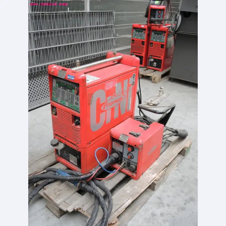 Machines pour le travail de la tôle et des métaux<br><font size="2">En collaboration avec Hilco Industrial Acquisitions bv</font>.-1