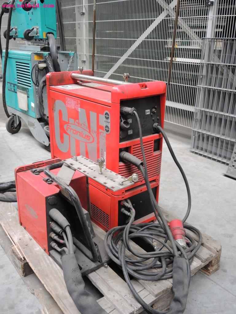 Chapas metálicas e máquinas para trabalhar metais<br><font size="2">Em colaboração com a Hilco Industrial Acquisitions bv</font>-3