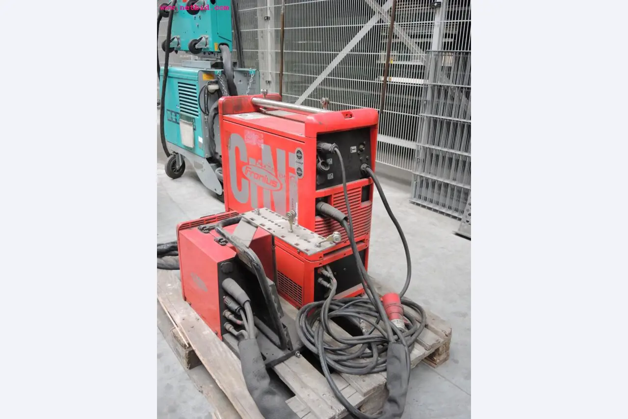 Machines pour le travail de la tôle et des métaux<br><font size="2">En collaboration avec Hilco Industrial Acquisitions bv</font>.-3