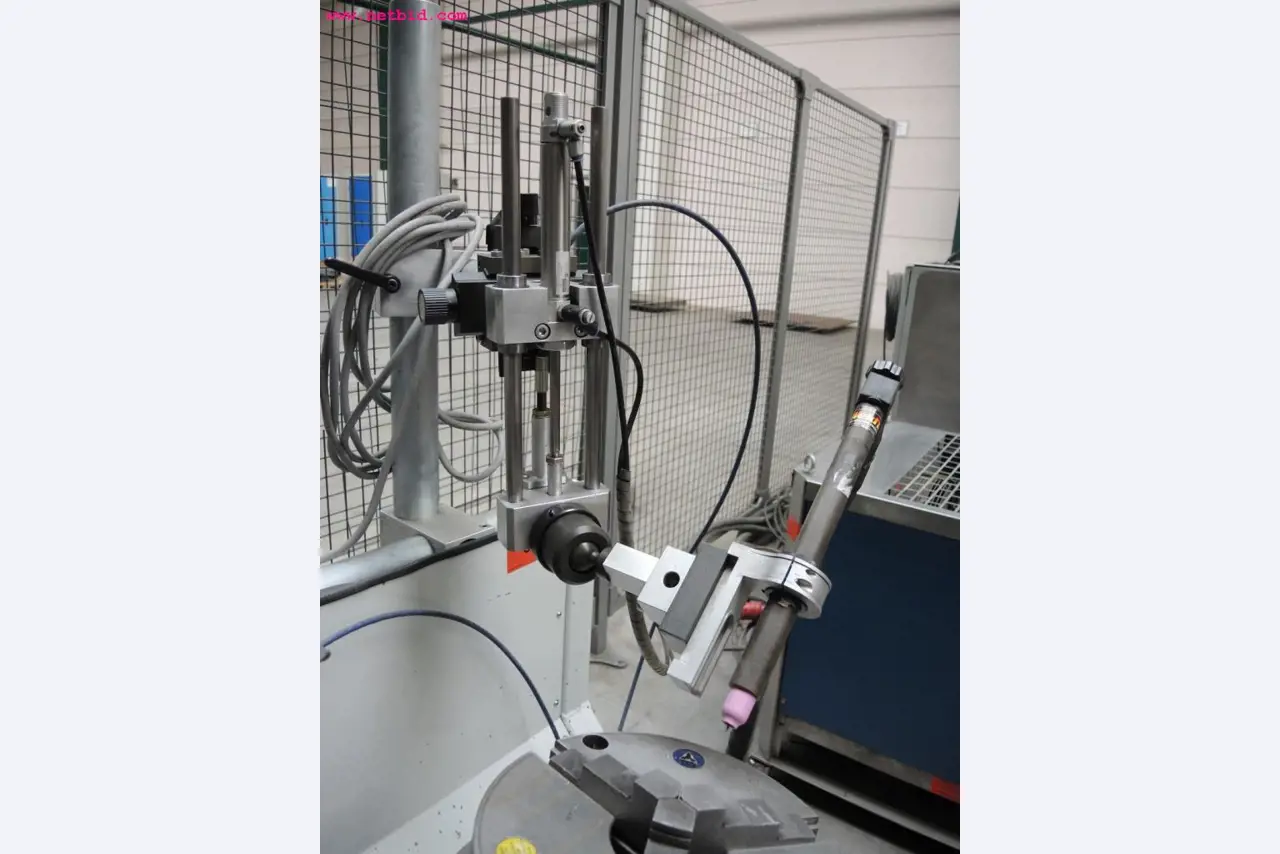 sheetmetal and metalworking machines <br><font size="2">In collaboration with Hilco Industrial Acquisitions bv<br></font>-4