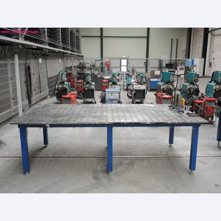 sheetmetal and metalworking machines <br><font size="2">In collaboration with Hilco Industrial Acquisitions bv<br></font>-2