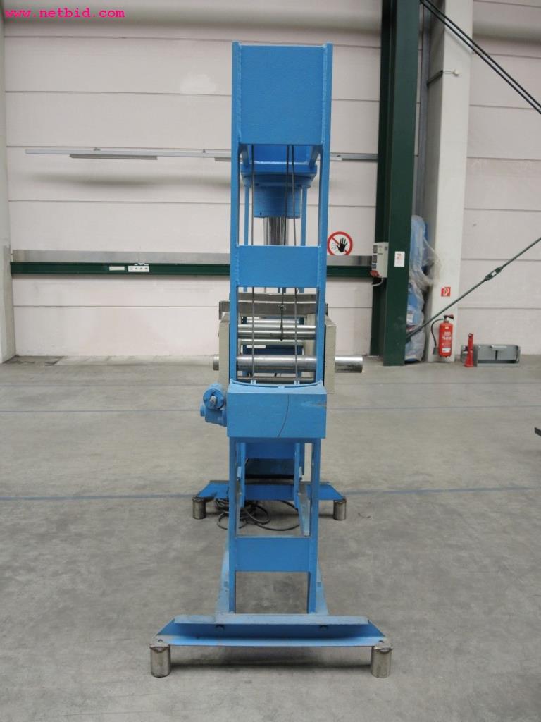 Chapas metálicas e máquinas para trabalhar metais<br><font size="2">Em colaboração com a Hilco Industrial Acquisitions bv</font>-3