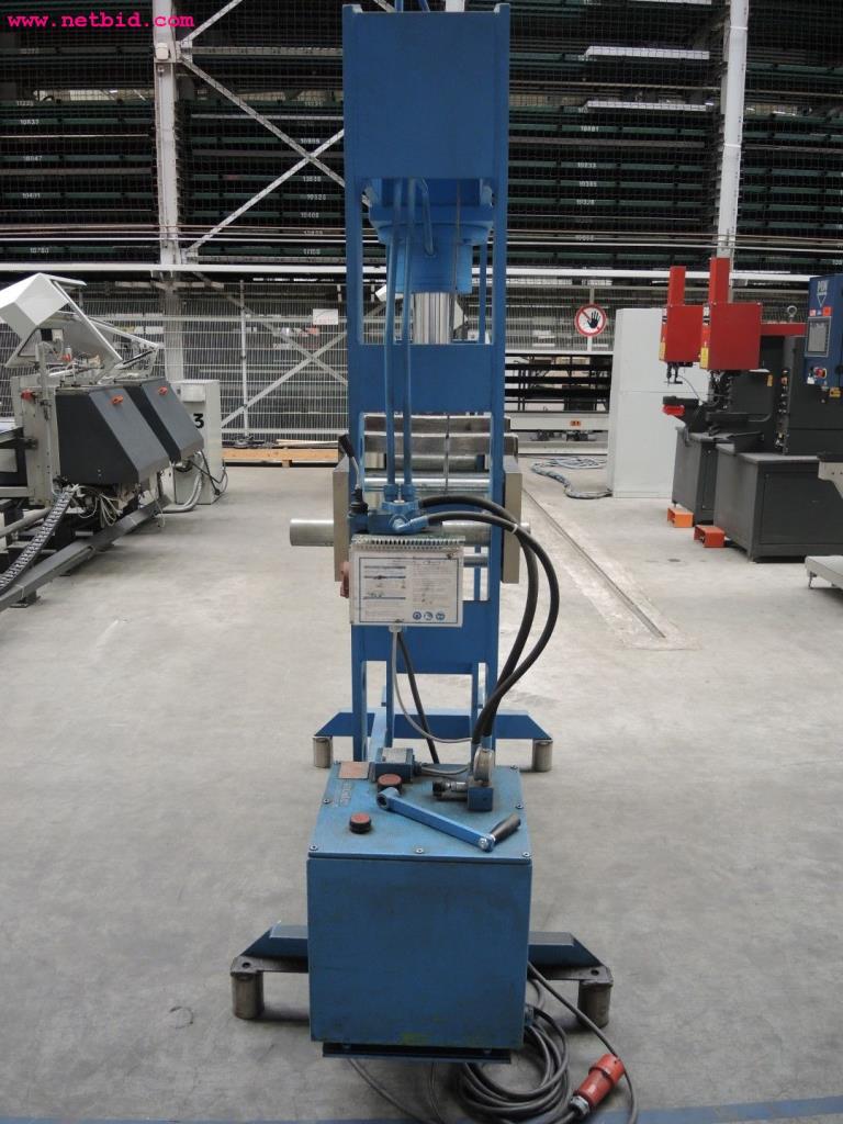 Chapas metálicas e máquinas para trabalhar metais<br><font size="2">Em colaboração com a Hilco Industrial Acquisitions bv</font>-5