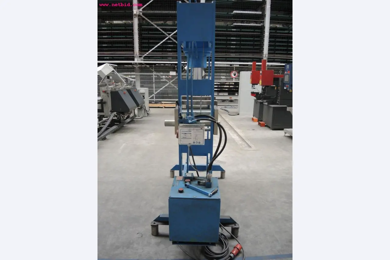 sheetmetal and metalworking machines <br><font size="2">In collaboration with Hilco Industrial Acquisitions bv<br></font>-5