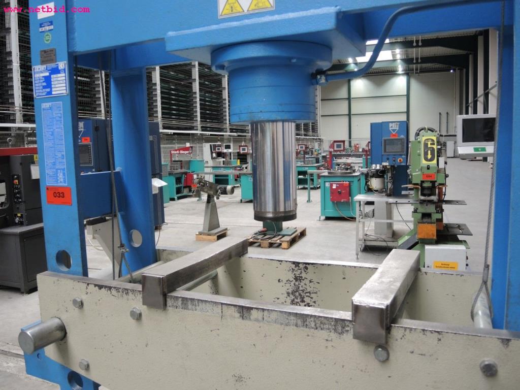 Chapas metálicas e máquinas para trabalhar metais<br><font size="2">Em colaboração com a Hilco Industrial Acquisitions bv</font>-6