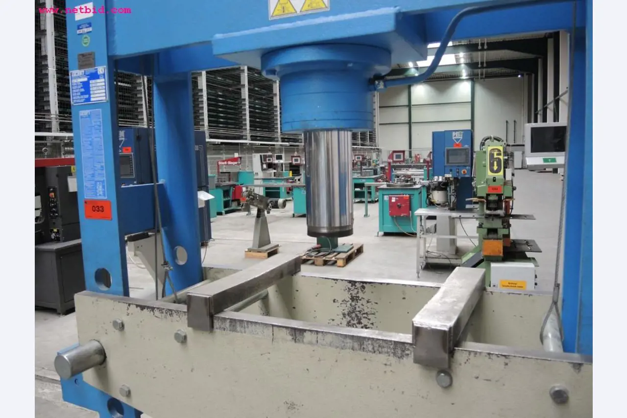 sheetmetal and metalworking machines <br><font size="2">In collaboration with Hilco Industrial Acquisitions bv<br></font>-6