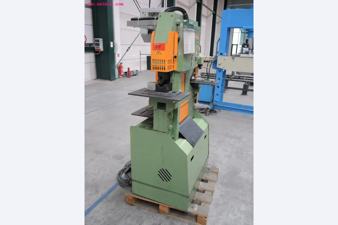 sheetmetal and metalworking machines <br><font size="2">In collaboration with Hilco Industrial Acquisitions bv<br></font>-5