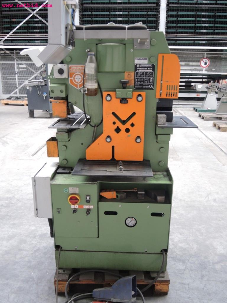 Chapas metálicas e máquinas para trabalhar metais<br><font size="2">Em colaboração com a Hilco Industrial Acquisitions bv</font>-6