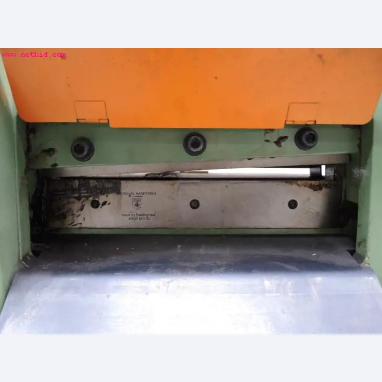 sheetmetal and metalworking machines <br><font size="2">In collaboration with Hilco Industrial Acquisitions bv<br></font>-9
