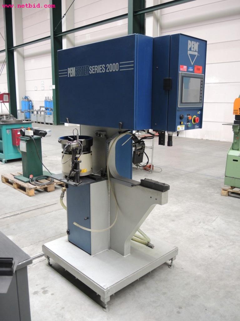 Chapas metálicas e máquinas para trabalhar metais<br><font size="2">Em colaboração com a Hilco Industrial Acquisitions bv</font>-3