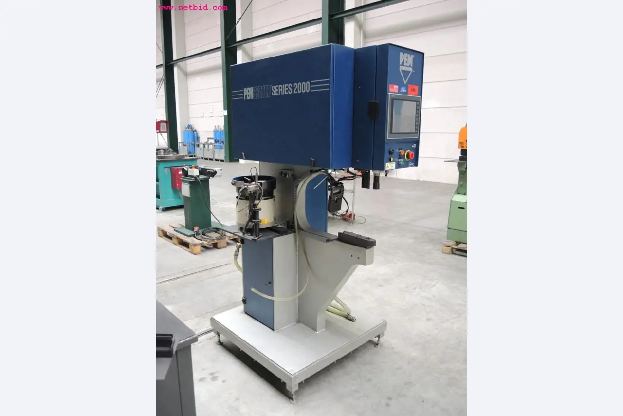 sheetmetal and metalworking machines <br><font size="2">In collaboration with Hilco Industrial Acquisitions bv<br></font>-3