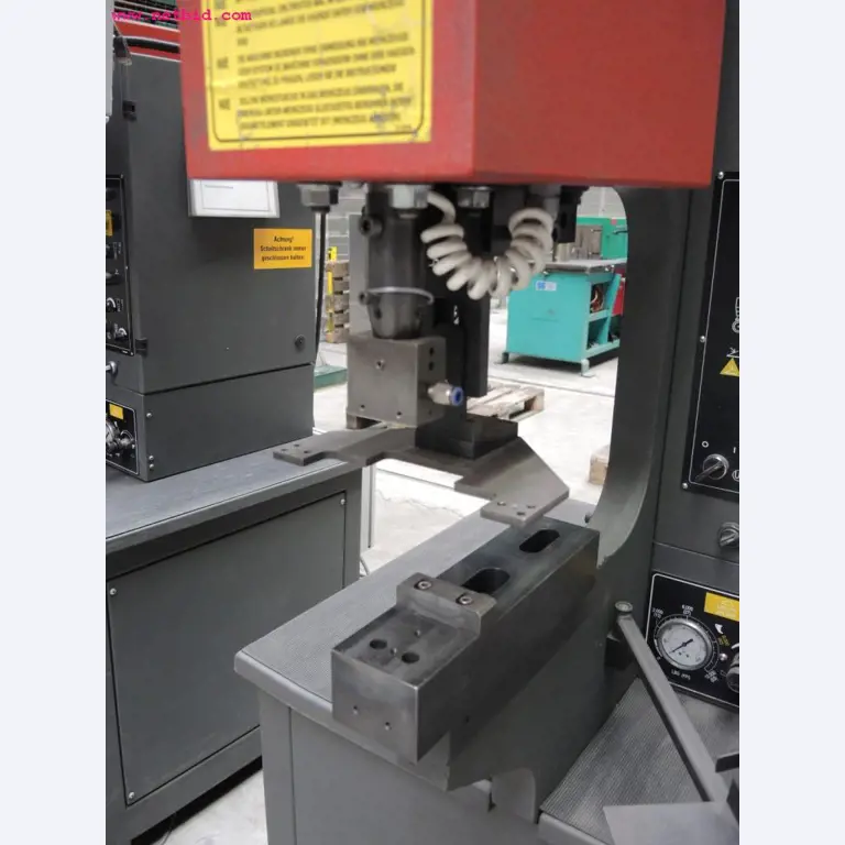sheetmetal and metalworking machines <br><font size="2">In collaboration with Hilco Industrial Acquisitions bv<br></font>-5