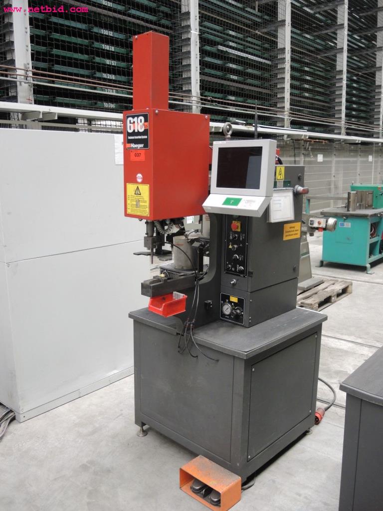 Chapas metálicas e máquinas para trabalhar metais<br><font size="2">Em colaboração com a Hilco Industrial Acquisitions bv</font>-1