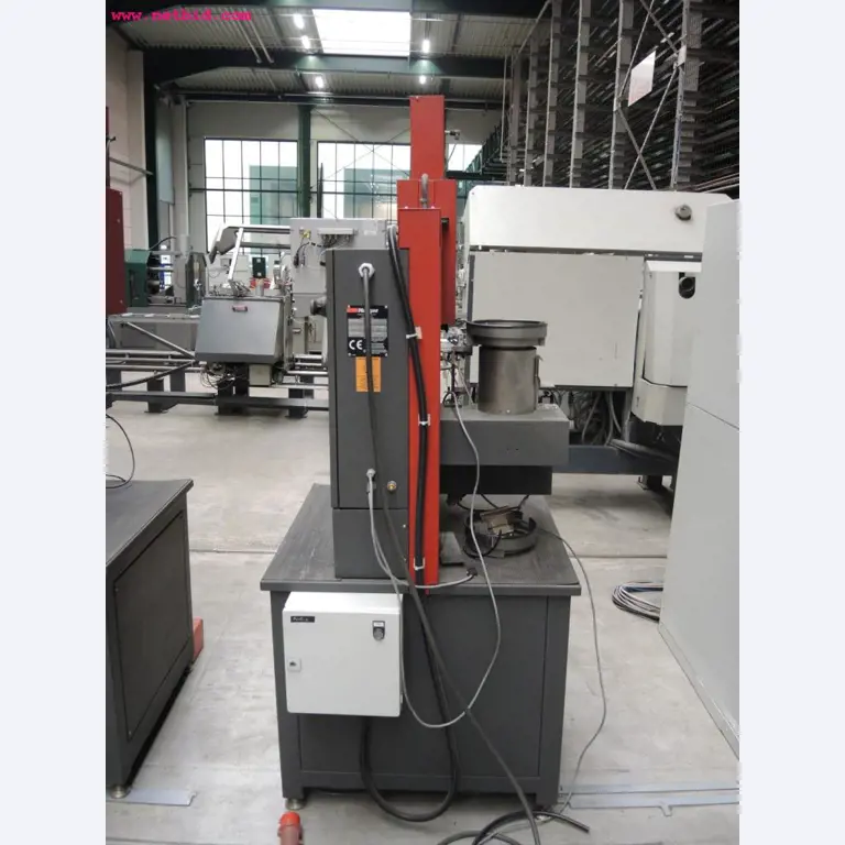 sheetmetal and metalworking machines <br><font size="2">In collaboration with Hilco Industrial Acquisitions bv<br></font>-4