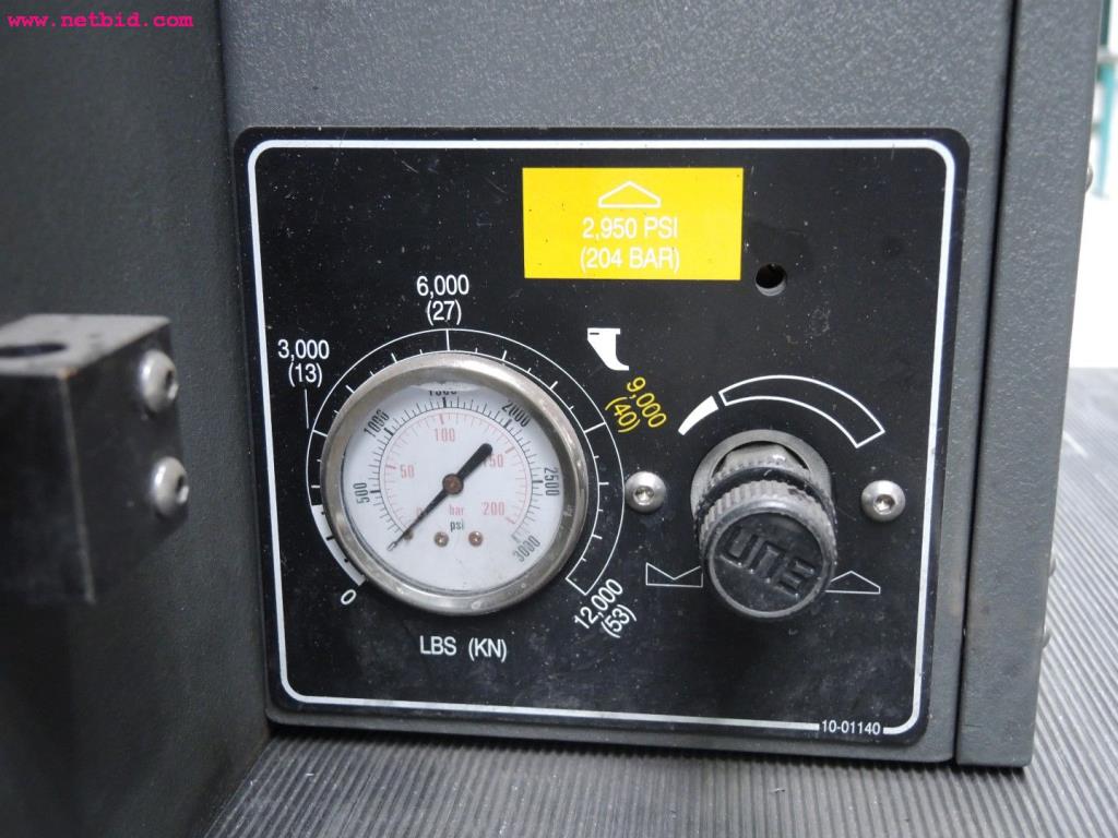 Chapas metálicas e máquinas para trabalhar metais<br><font size="2">Em colaboração com a Hilco Industrial Acquisitions bv</font>-8