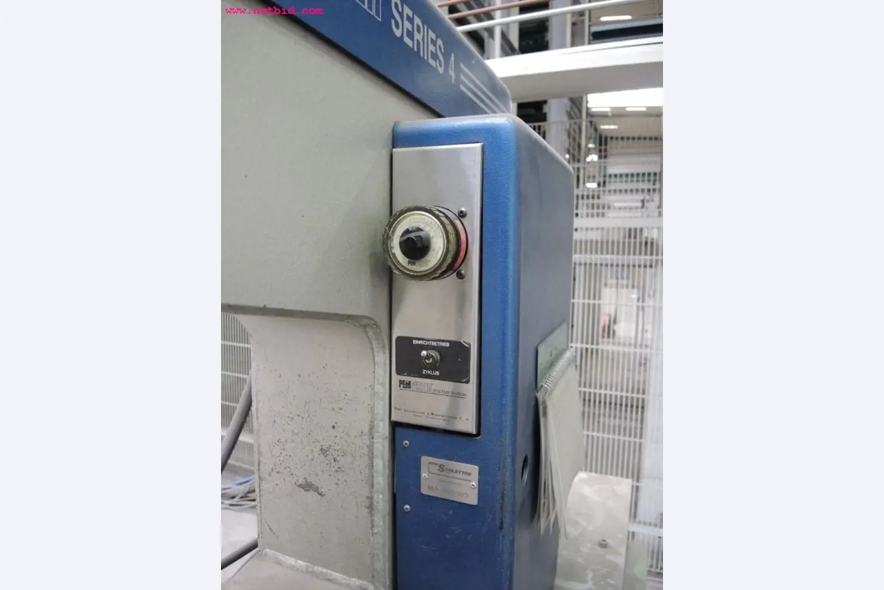 Chapas metálicas e máquinas para trabalhar metais<br><font size="2">Em colaboração com a Hilco Industrial Acquisitions bv</font>-6
