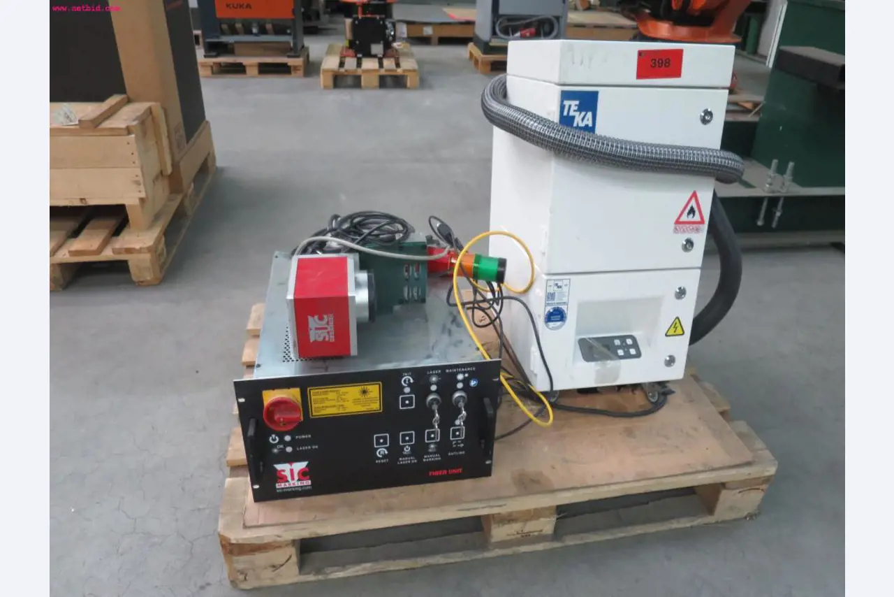 Chapas metálicas e máquinas para trabalhar metais<br><font size="2">Em colaboração com a Hilco Industrial Acquisitions bv</font>-1