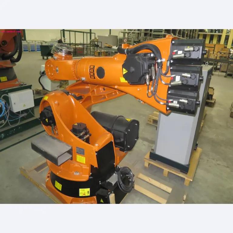 Chapas metálicas e máquinas para trabalhar metais<br><font size="2">Em colaboração com a Hilco Industrial Acquisitions bv</font>-3