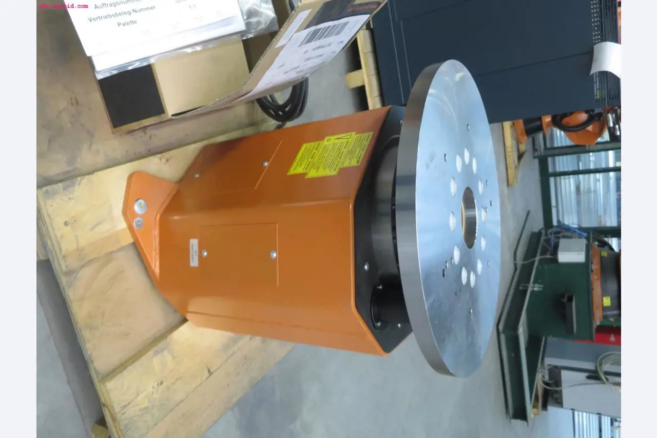 Chapas metálicas e máquinas para trabalhar metais<br><font size="2">Em colaboração com a Hilco Industrial Acquisitions bv</font>-4