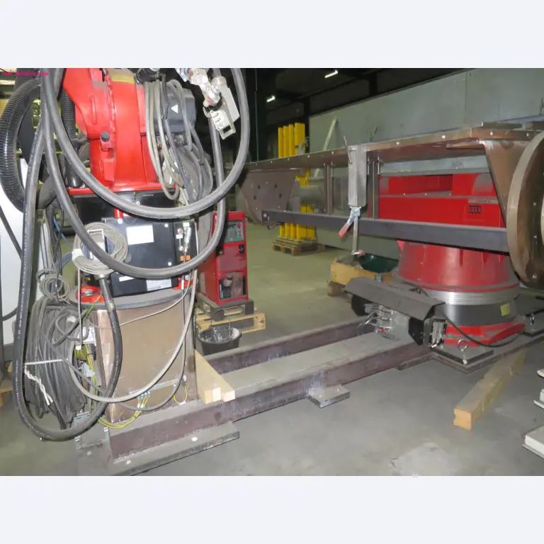 Chapas metálicas e máquinas para trabalhar metais<br><font size="2">Em colaboração com a Hilco Industrial Acquisitions bv</font>-13