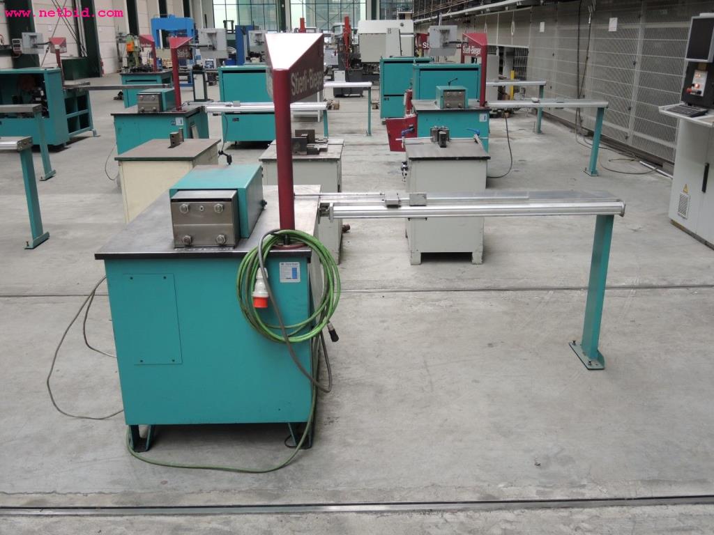 Chapas metálicas e máquinas para trabalhar metais<br><font size="2">Em colaboração com a Hilco Industrial Acquisitions bv</font>-4