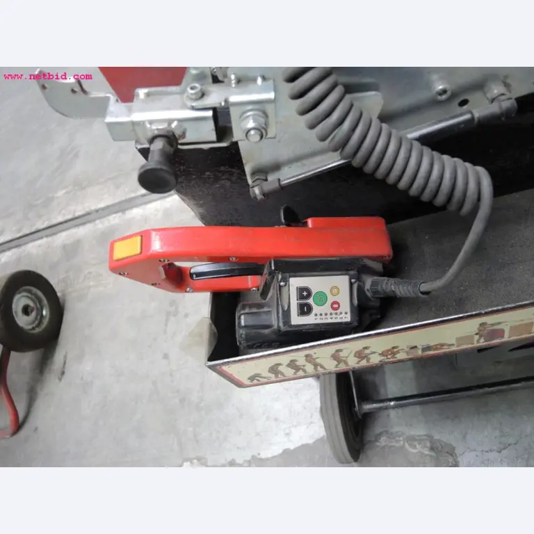 Chapas metálicas e máquinas para trabalhar metais<br><font size="2">Em colaboração com a Hilco Industrial Acquisitions bv</font>-6