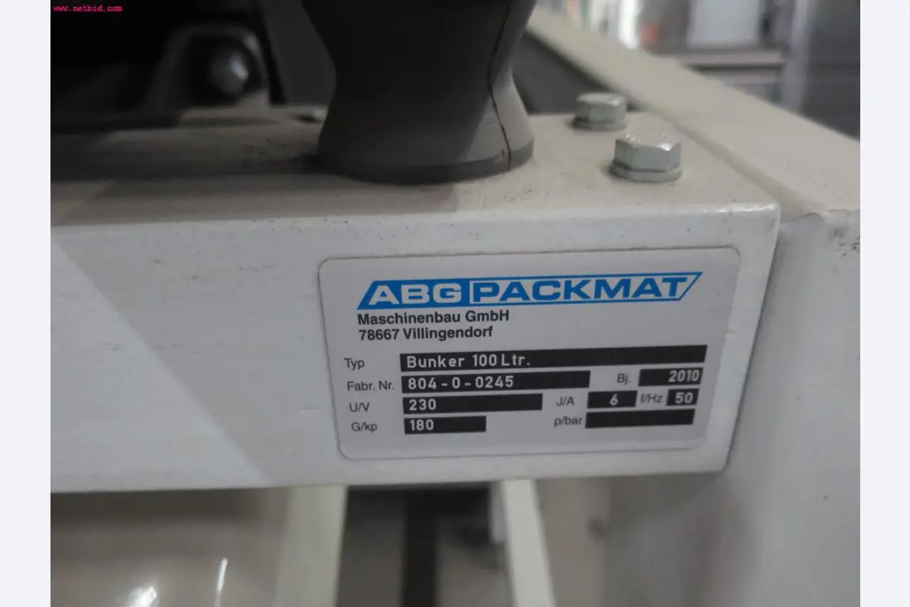 Chapas metálicas e máquinas para trabalhar metais<br><font size="2">Em colaboração com a Hilco Industrial Acquisitions bv</font>-12