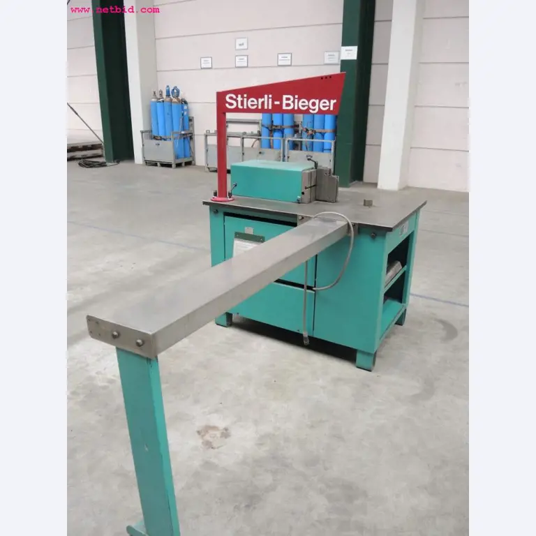 Machines pour le travail de la tôle et des métaux<br><font size="2">En collaboration avec Hilco Industrial Acquisitions bv</font>.-2