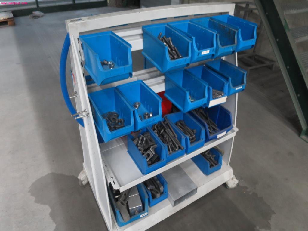 Chapas metálicas e máquinas para trabalhar metais<br><font size="2">Em colaboração com a Hilco Industrial Acquisitions bv</font>-1