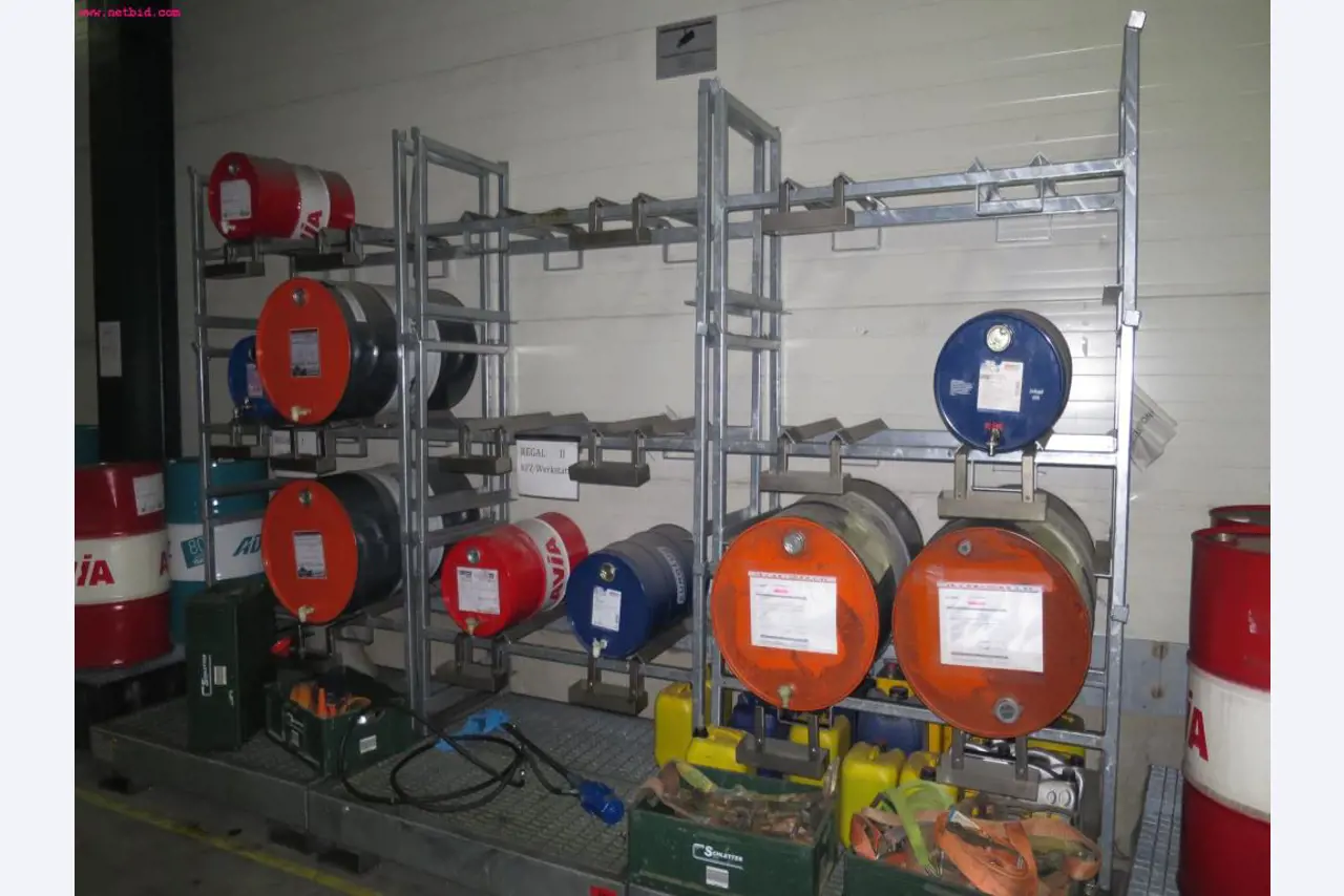 Chapas metálicas e máquinas para trabalhar metais<br><font size="2">Em colaboração com a Hilco Industrial Acquisitions bv</font>-1