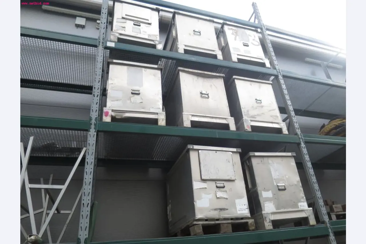 Chapas metálicas e máquinas para trabalhar metais<br><font size="2">Em colaboração com a Hilco Industrial Acquisitions bv</font>-1