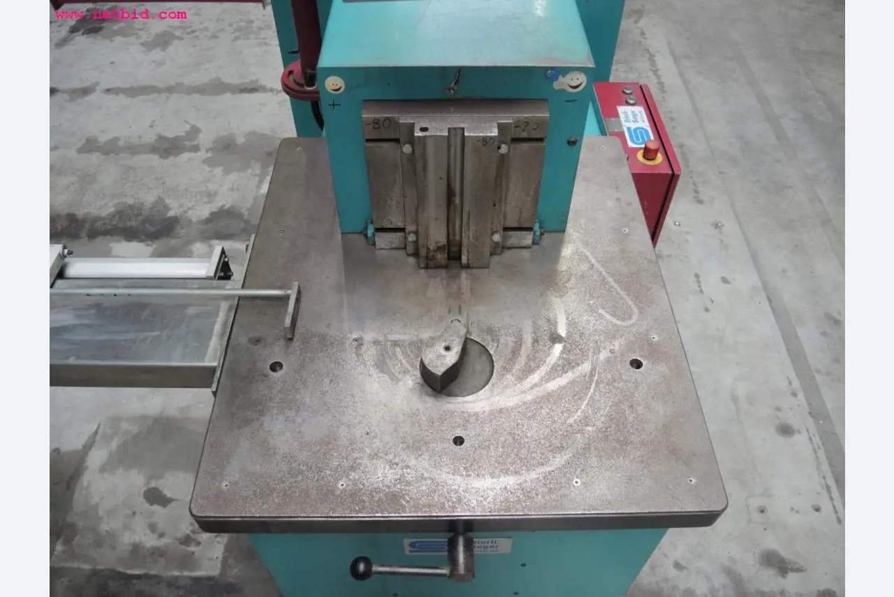 Plaat- en metaalbewerkingsmachines<br><font size="2">In samenwerking met Hilco Industrial Acquisitions bv</font>-6