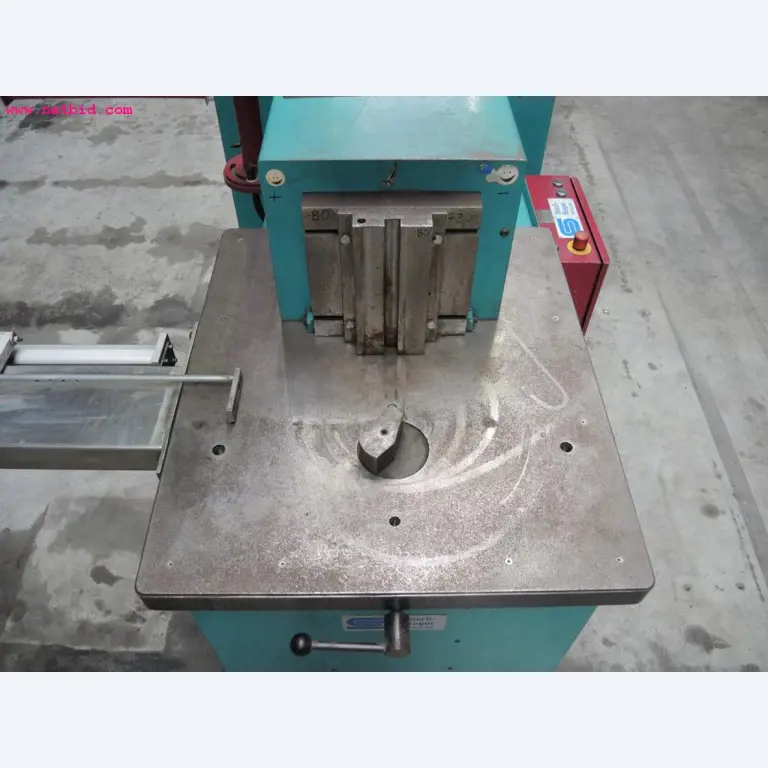 Plaat- en metaalbewerkingsmachines<br><font size="2">In samenwerking met Hilco Industrial Acquisitions bv</font>-6