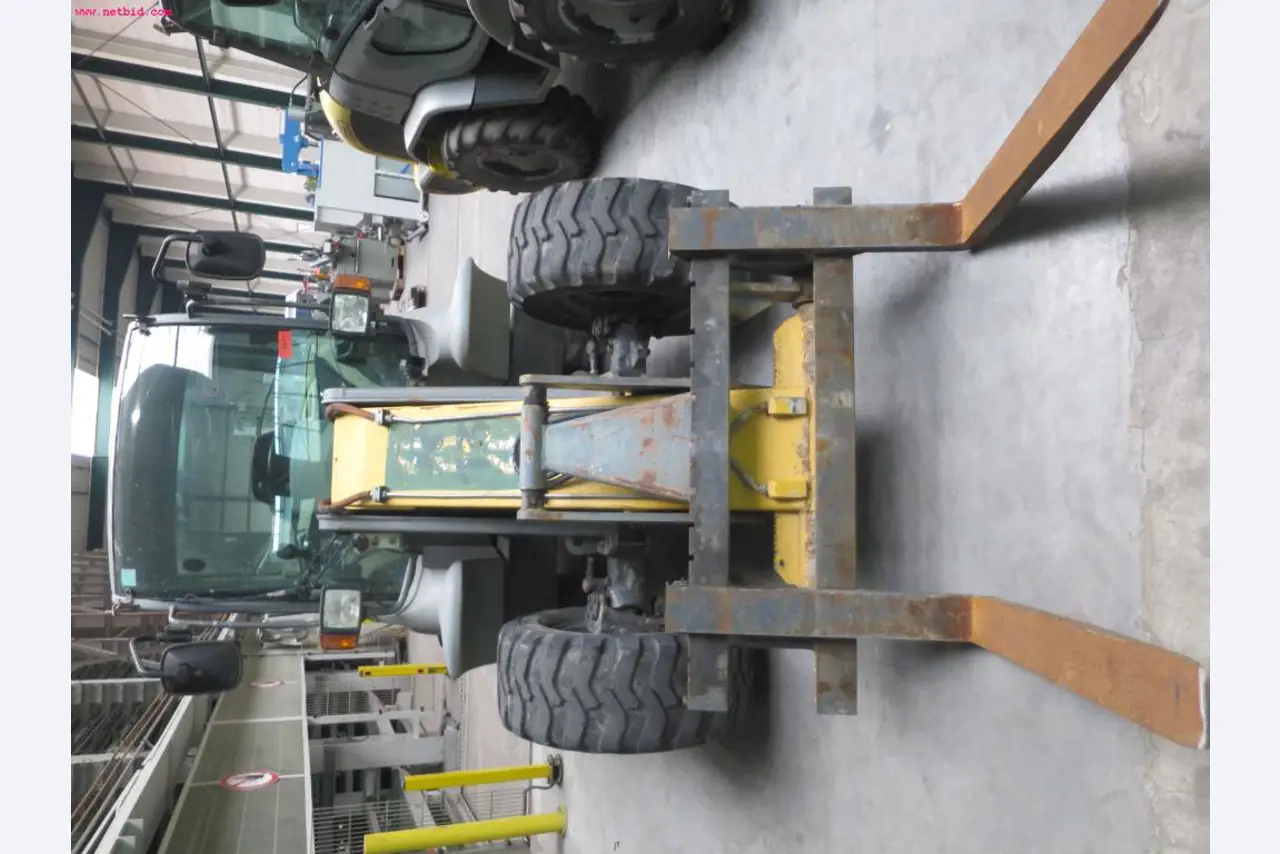 sheetmetal and metalworking machines <br><font size="2">In collaboration with Hilco Industrial Acquisitions bv<br></font>-2