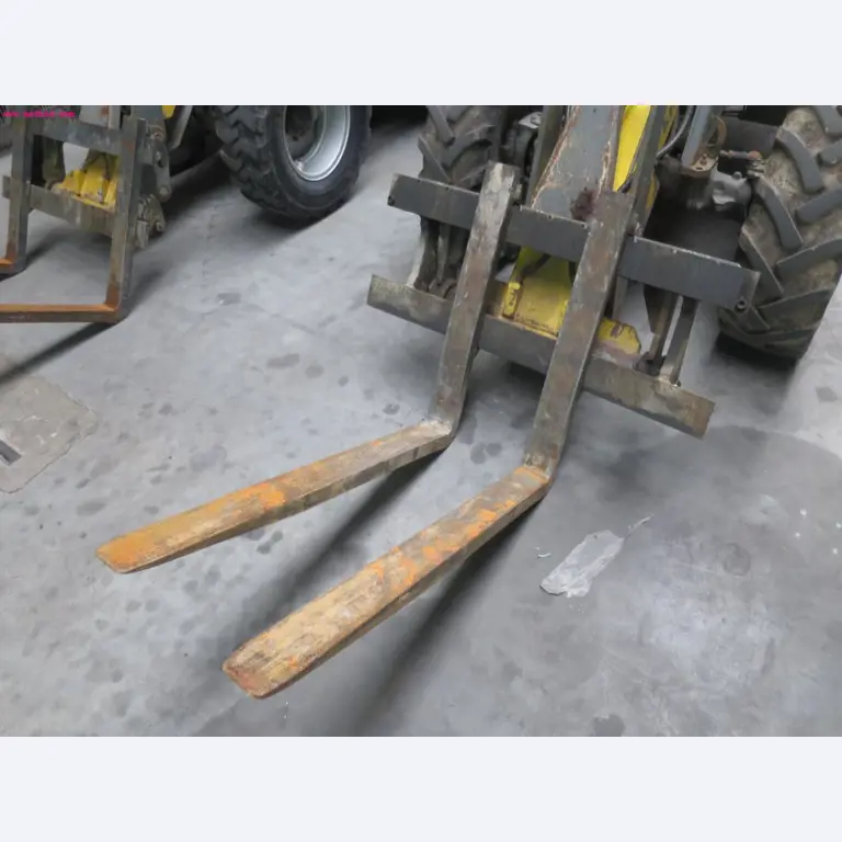 Chapas metálicas e máquinas para trabalhar metais<br><font size="2">Em colaboração com a Hilco Industrial Acquisitions bv</font>-2