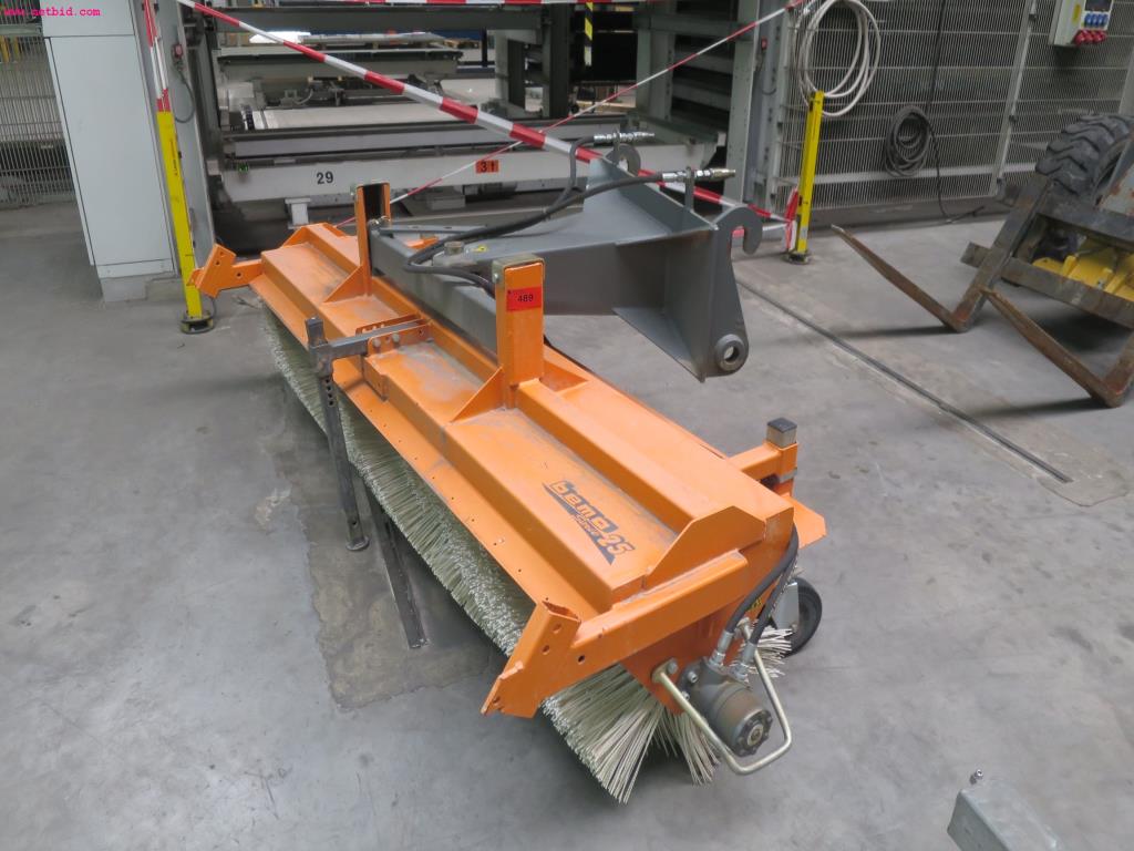 Chapas metálicas e máquinas para trabalhar metais<br><font size="2">Em colaboração com a Hilco Industrial Acquisitions bv</font>-1