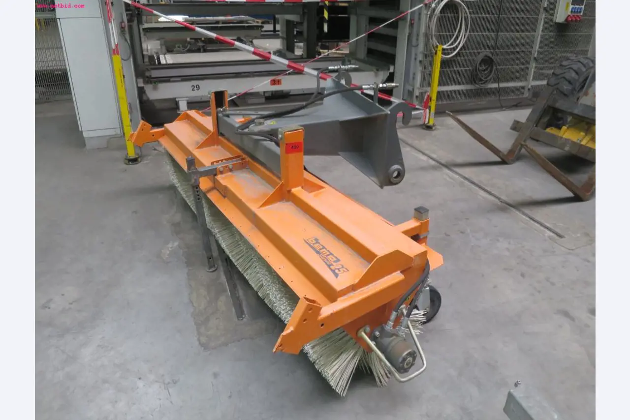 sheetmetal and metalworking machines <br><font size="2">In collaboration with Hilco Industrial Acquisitions bv<br></font>-1