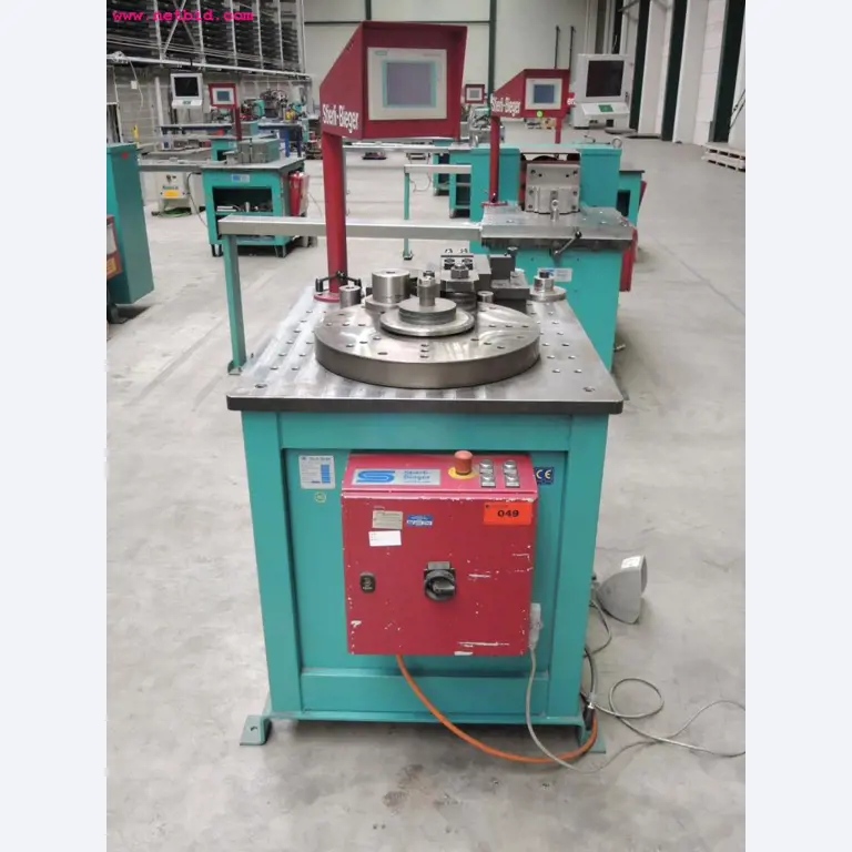 Chapas metálicas e máquinas para trabalhar metais<br><font size="2">Em colaboração com a Hilco Industrial Acquisitions bv</font>-2