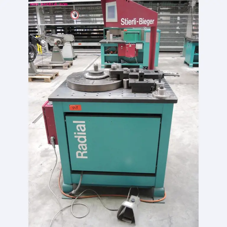 Chapas metálicas e máquinas para trabalhar metais<br><font size="2">Em colaboração com a Hilco Industrial Acquisitions bv</font>-5