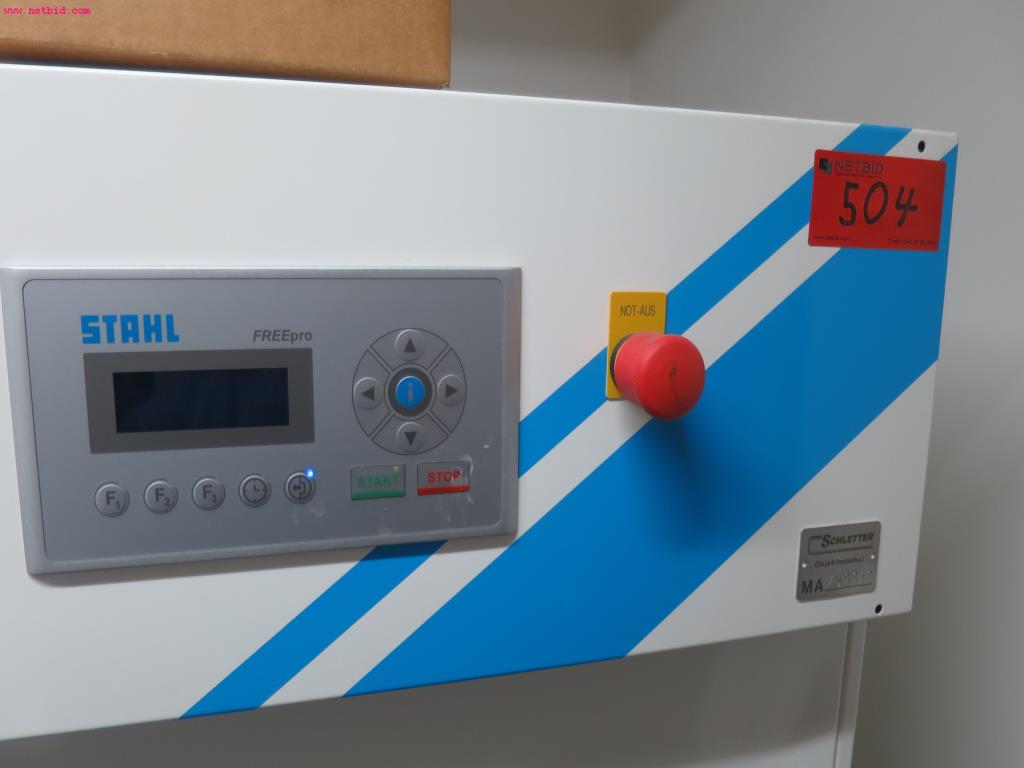 Chapas metálicas e máquinas para trabalhar metais<br><font size="2">Em colaboração com a Hilco Industrial Acquisitions bv</font>-1