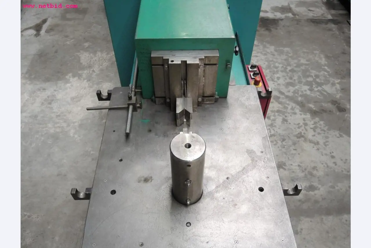 sheetmetal and metalworking machines <br><font size="2">In collaboration with Hilco Industrial Acquisitions bv<br></font>-6