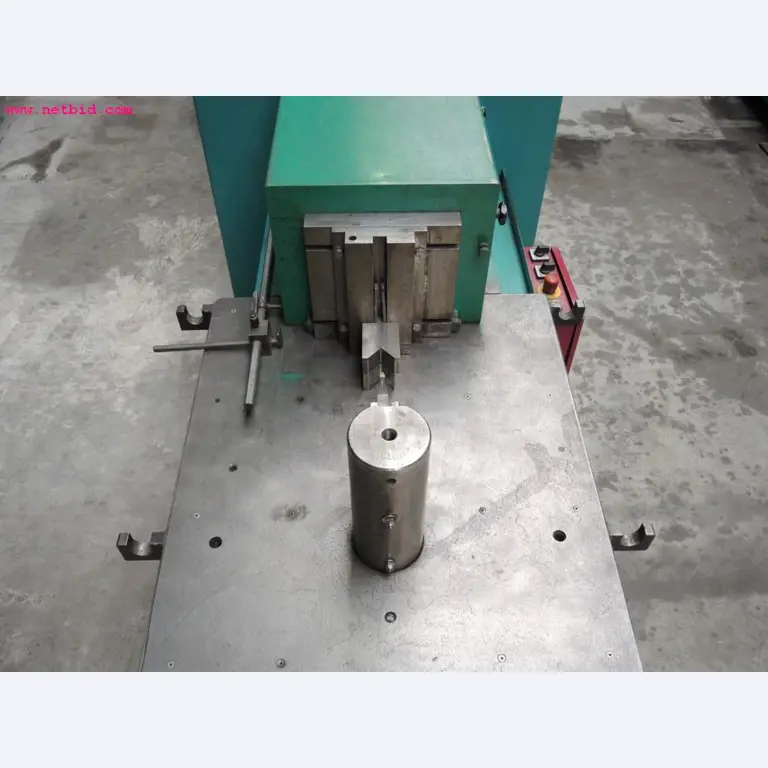 sheetmetal and metalworking machines <br><font size="2">In collaboration with Hilco Industrial Acquisitions bv<br></font>-6