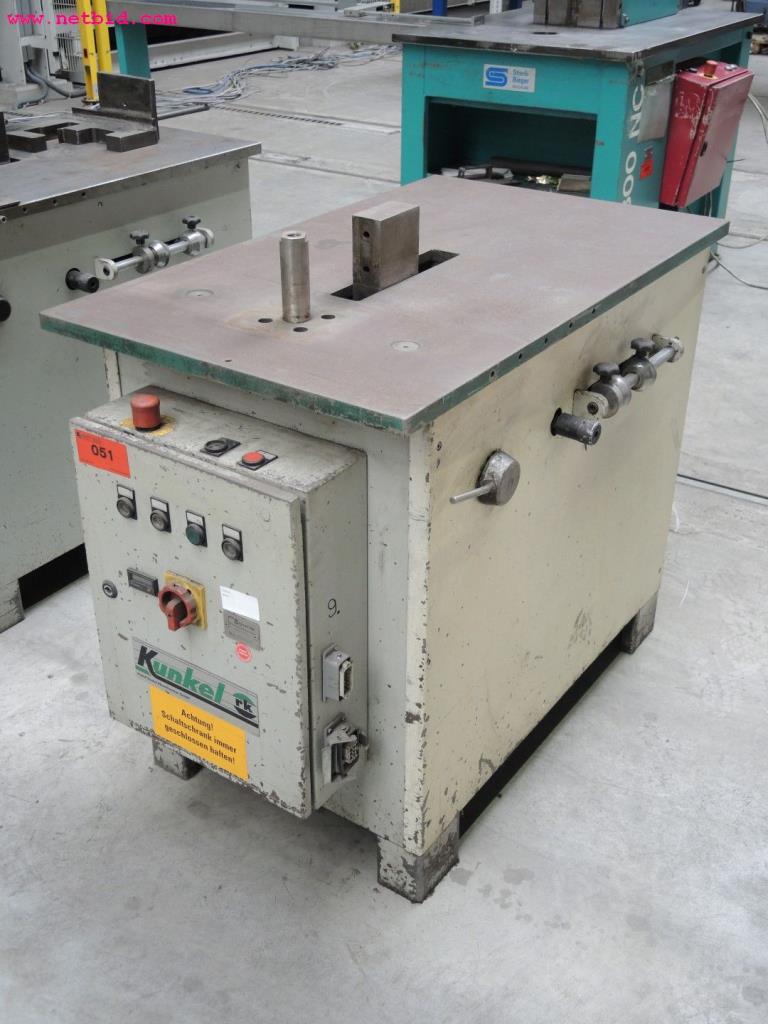 Chapas metálicas e máquinas para trabalhar metais<br><font size="2">Em colaboração com a Hilco Industrial Acquisitions bv</font>-1