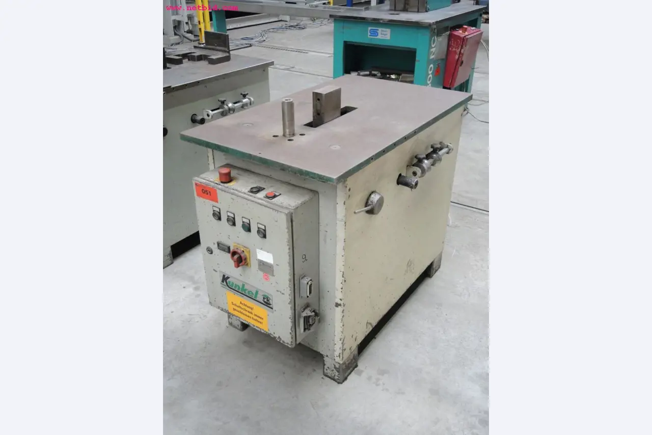 sheetmetal and metalworking machines <br><font size="2">In collaboration with Hilco Industrial Acquisitions bv<br></font>-1