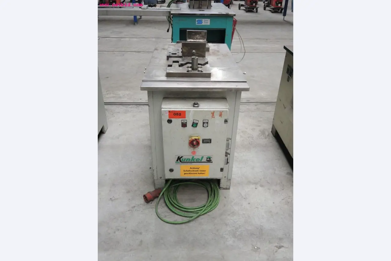 sheetmetal and metalworking machines <br><font size="2">In collaboration with Hilco Industrial Acquisitions bv<br></font>-2