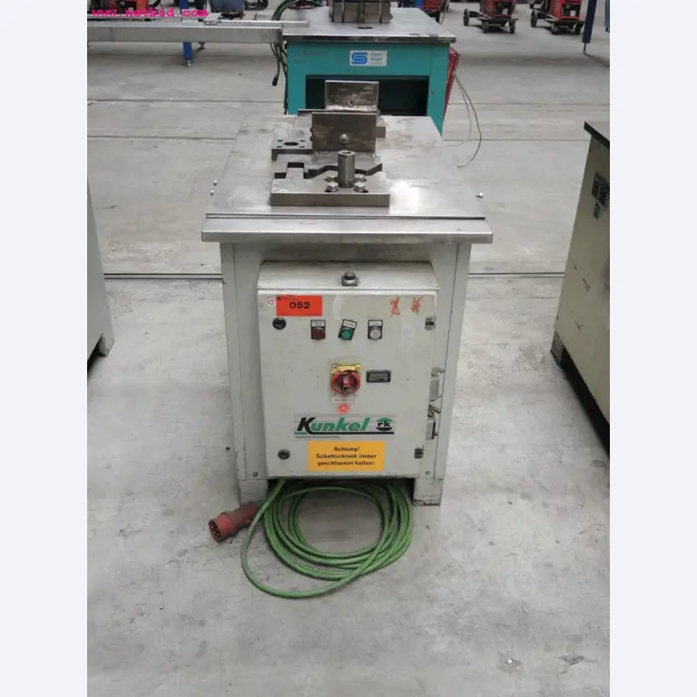 sheetmetal and metalworking machines <br><font size="2">In collaboration with Hilco Industrial Acquisitions bv<br></font>-2